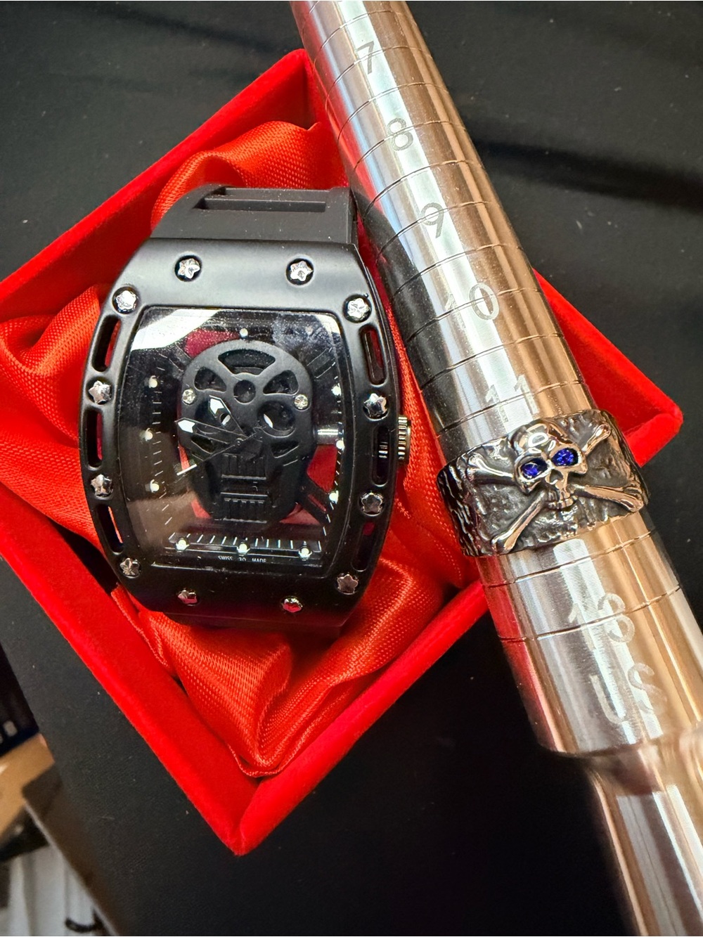 Black Skull Dial Sport Watch with Black Rubber Strap - Picture 2 of 5